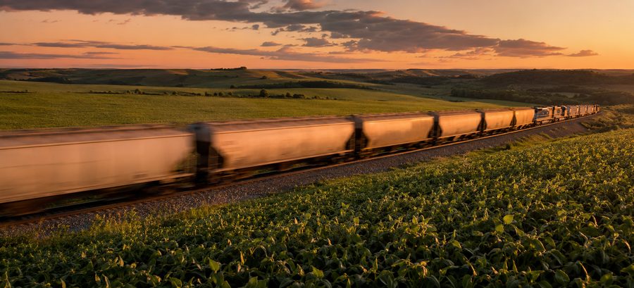 Ferrovia e logística